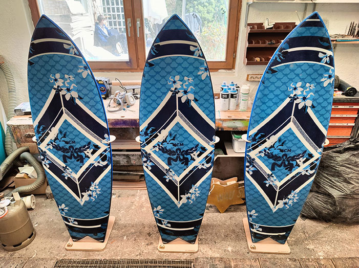Wau Surfboards, Dekoboard 2024